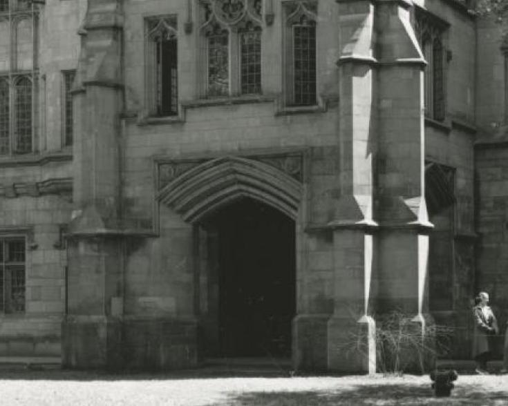 Black and white image of building